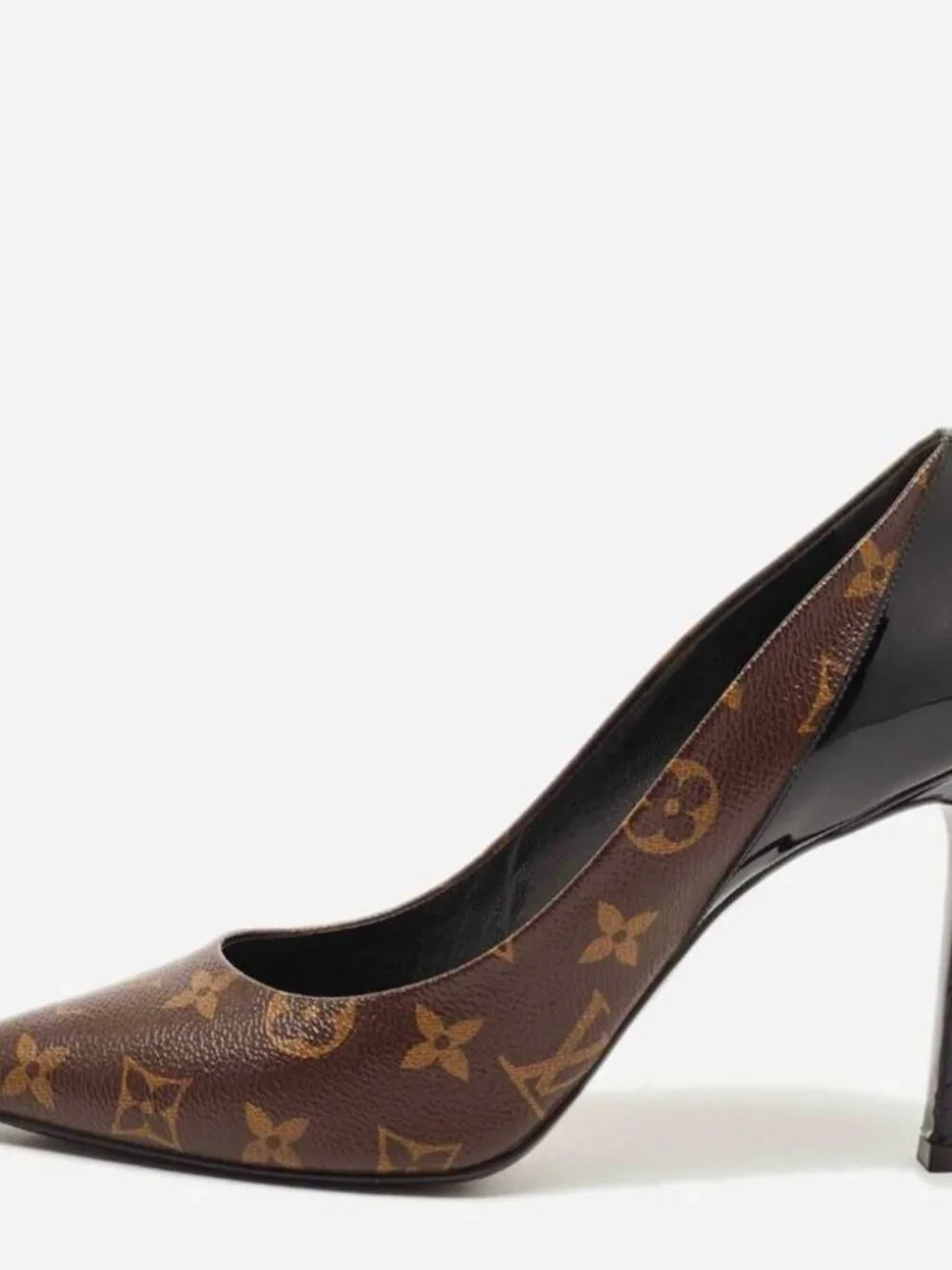 LOUIS VUITTON SHERIDAN MONOGRAM PATENT HEELS